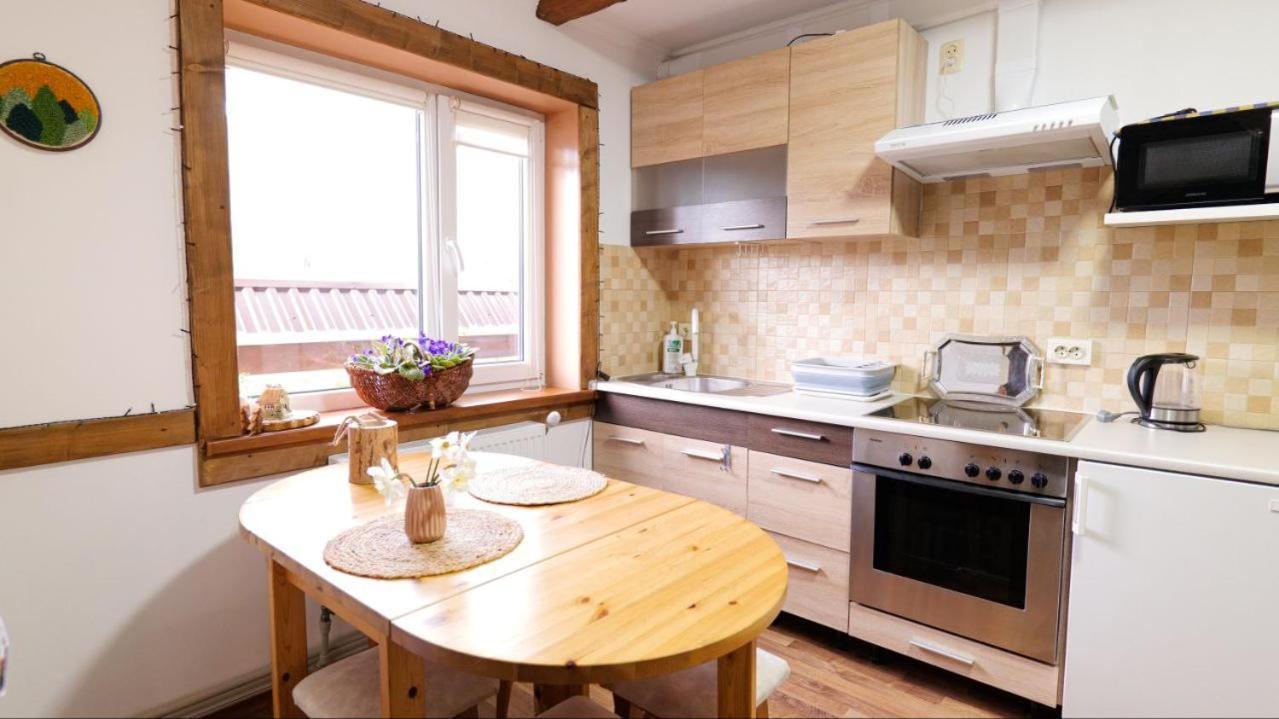 Krokus House Verkhovyna Luaran gambar